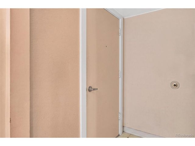 9700 E Iliff Ave J-110, Denver, CO 80231