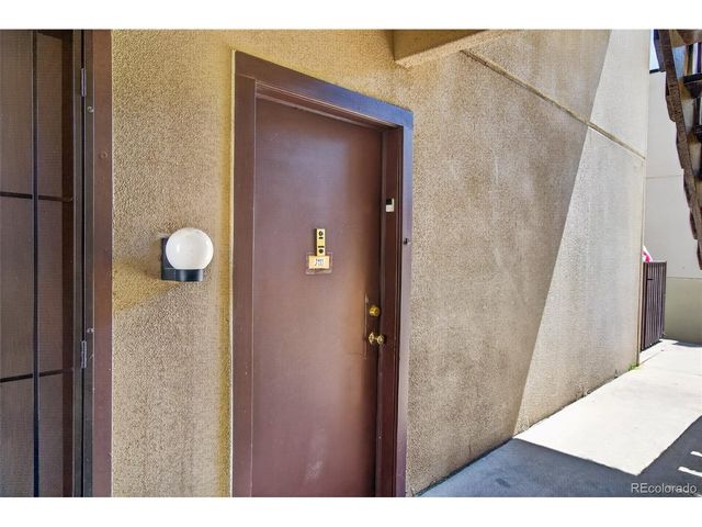 9700 E Iliff Ave J-110, Denver, CO 80231