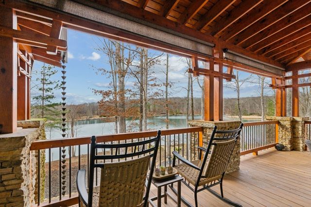 394 Myers Point Rd, Sewanee, TN 37375