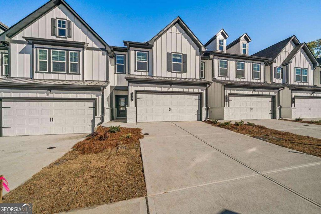 16 Mission Boulevard, Pendergrass, GA 30567