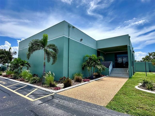 3912 41ST STREET, Bradenton, FL 34205