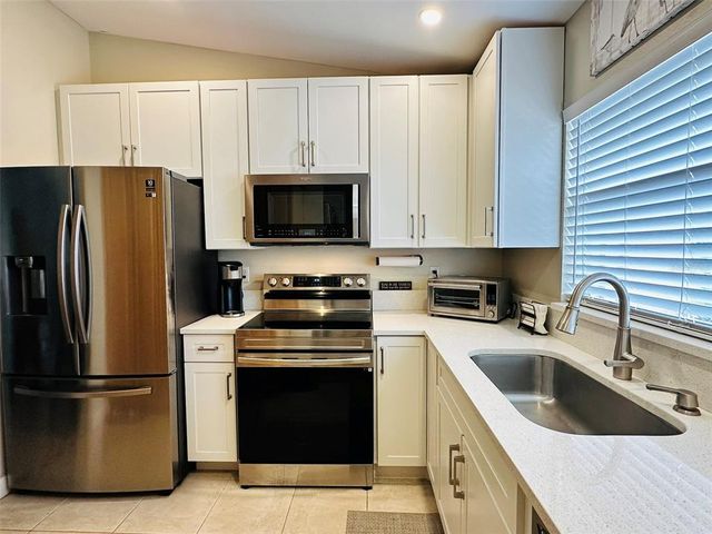 3912 41ST STREET, Bradenton, FL 34205