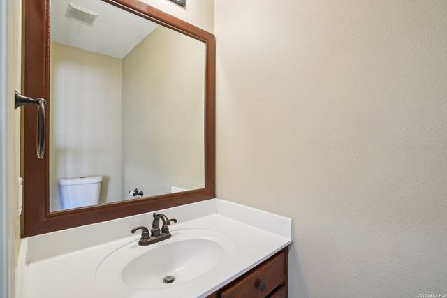 10222 Lion Hunt, San Antonio, TX 78251