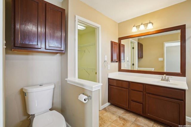 10222 Lion Hunt, San Antonio, TX 78251