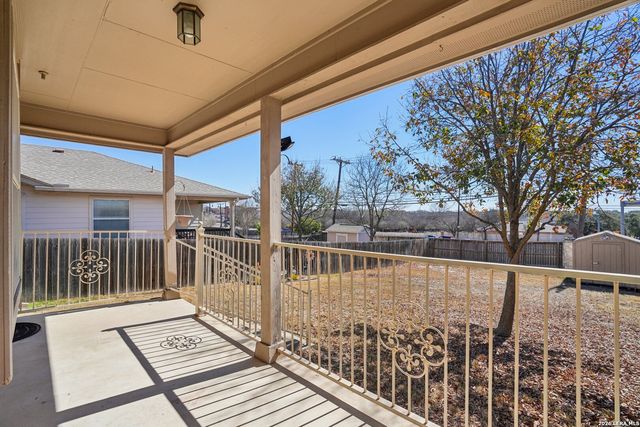 10222 Lion Hunt, San Antonio, TX 78251