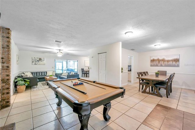 7405 WILLIAMS ROAD, Seffner, FL 33584