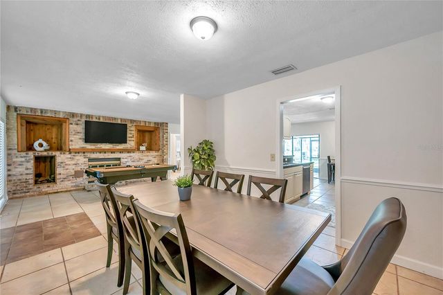 7405 WILLIAMS ROAD, Seffner, FL 33584