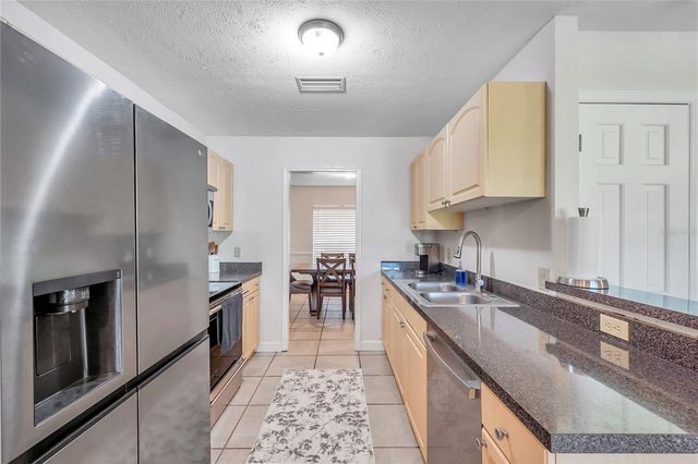 7405 WILLIAMS ROAD, Seffner, FL 33584