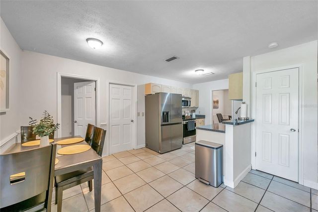 7405 WILLIAMS ROAD, Seffner, FL 33584