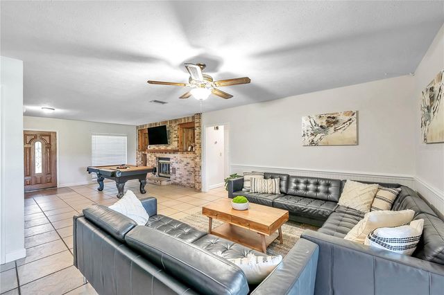 7405 WILLIAMS ROAD, Seffner, FL 33584