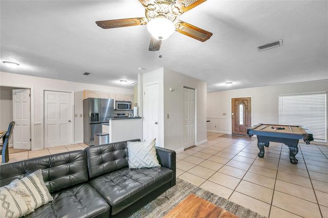 7405 WILLIAMS ROAD, Seffner, FL 33584