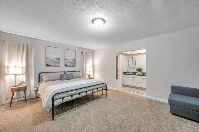 7405 WILLIAMS ROAD, Seffner, FL 33584