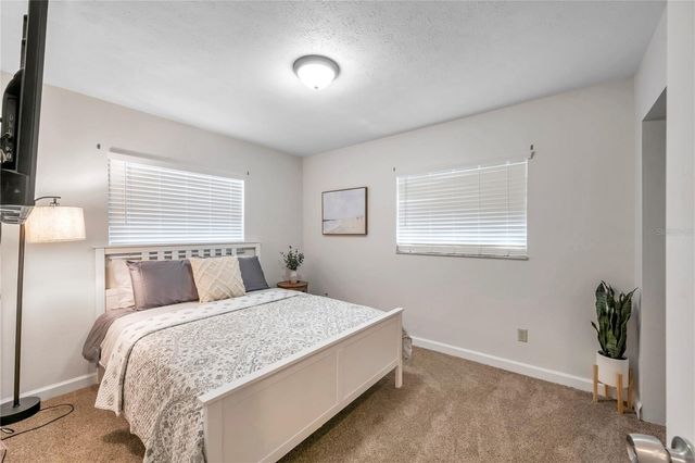 7405 WILLIAMS ROAD, Seffner, FL 33584