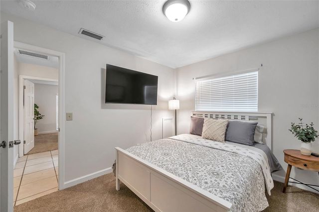 7405 WILLIAMS ROAD, Seffner, FL 33584