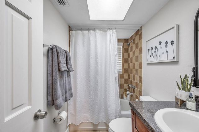 7405 WILLIAMS ROAD, Seffner, FL 33584