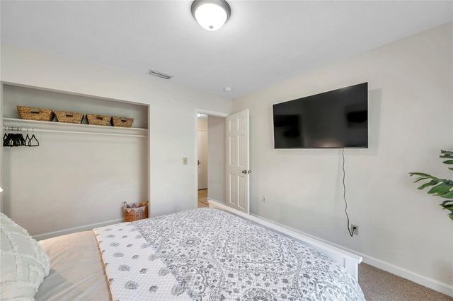 7405 WILLIAMS ROAD, Seffner, FL 33584