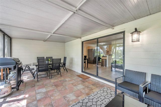 7405 WILLIAMS ROAD, Seffner, FL 33584