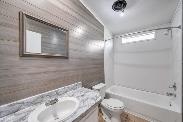 7405 WILLIAMS ROAD, Seffner, FL 33584