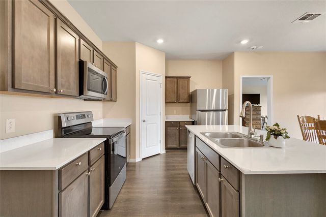 2122 Berrywood Drive, Royse City, TX 75189