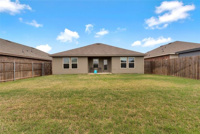 2122 Berrywood Drive, Royse City, TX 75189