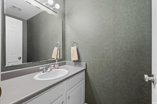 1326 Bluff Pointe Way, Fort Wayne, IN 46845