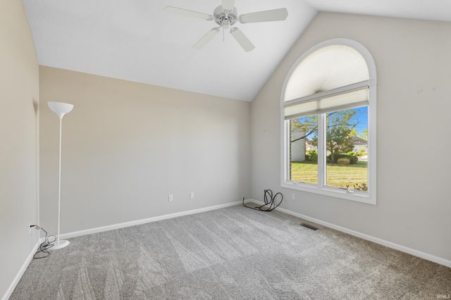 1326 Bluff Pointe Way, Fort Wayne, IN 46845