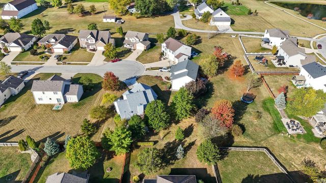 1326 Bluff Pointe Way, Fort Wayne, IN 46845