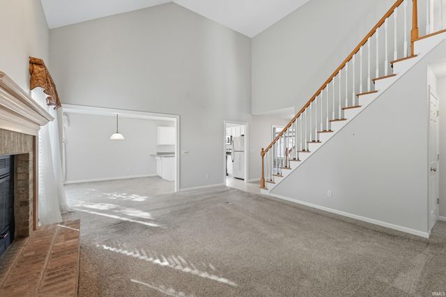 1326 Bluff Pointe Way, Fort Wayne, IN 46845