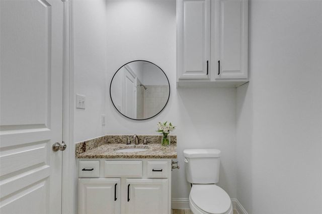 19 Versante Court, Houston, TX 77070