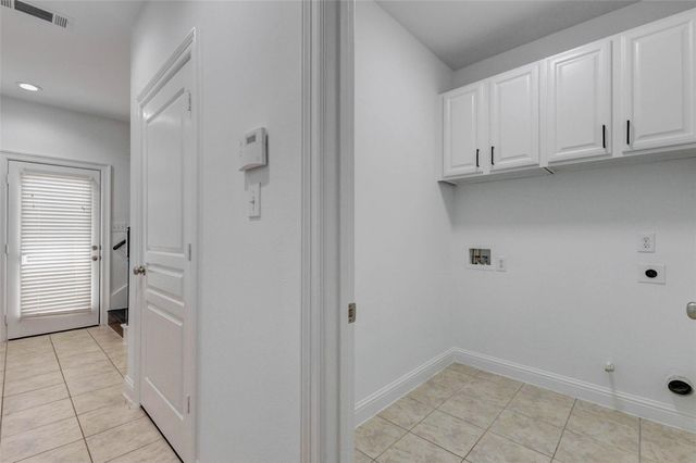 19 Versante Court, Houston, TX 77070