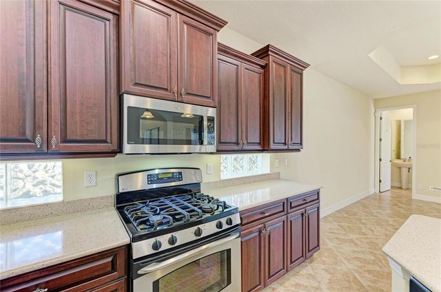 650 CRANE PRAIRIE WAY, Osprey, FL 34229