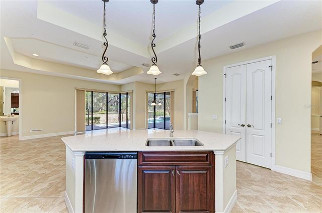 650 CRANE PRAIRIE WAY, Osprey, FL 34229