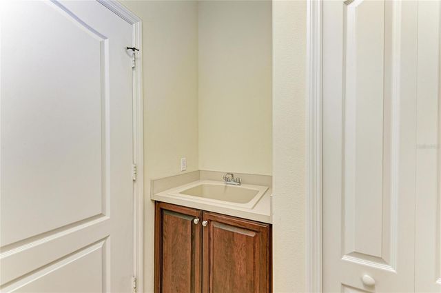 650 CRANE PRAIRIE WAY, Osprey, FL 34229