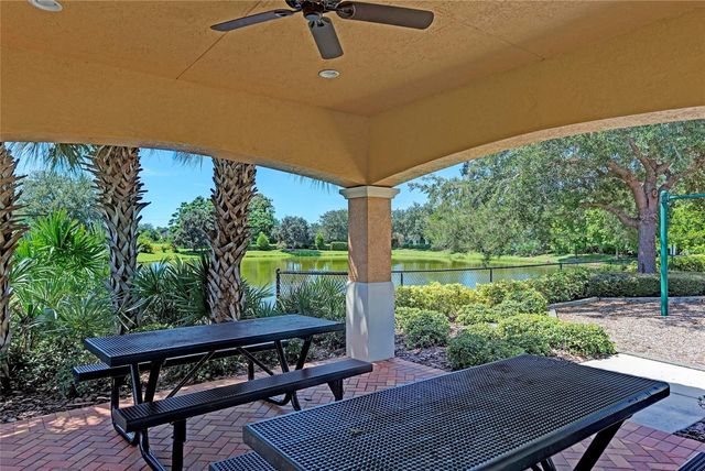 650 CRANE PRAIRIE WAY, Osprey, FL 34229