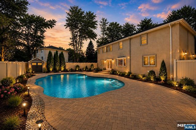 35 Waughaw Road, Montville Township, NJ 07082