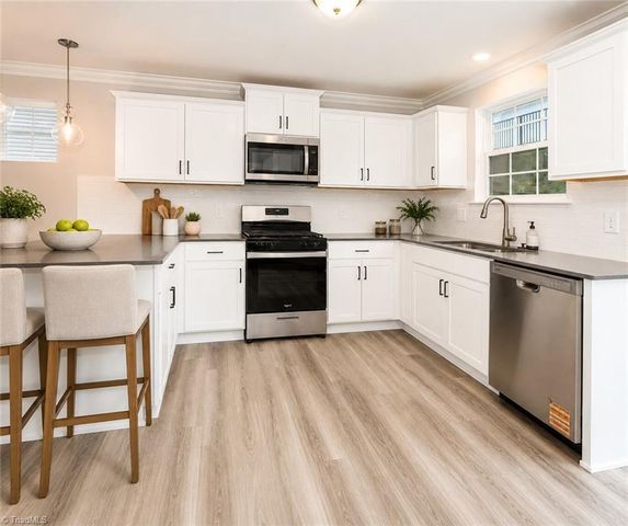4020 Winding Vine Lane, Greensboro, NC 27410