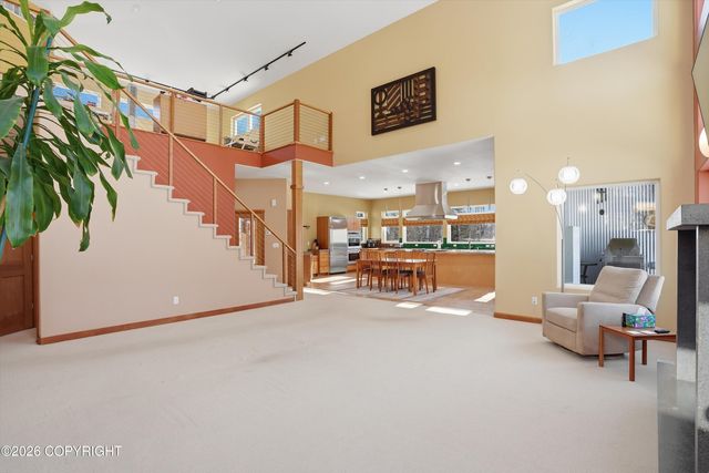 8115 N Highlander Loop, Palmer, AK 99645