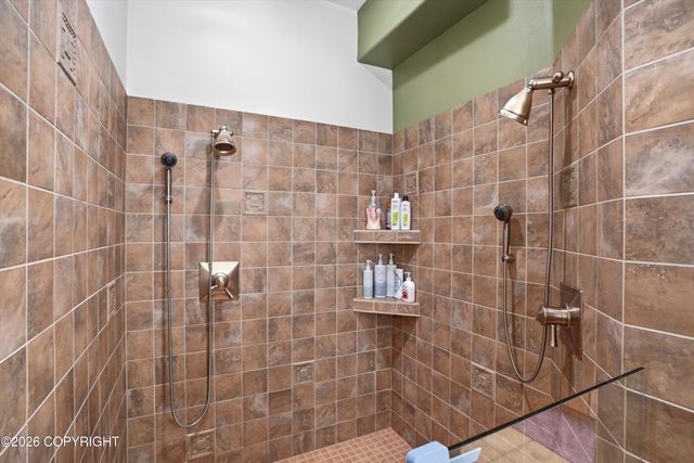 8115 N Highlander Loop, Palmer, AK 99645