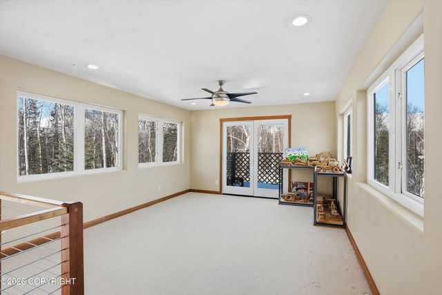 8115 N Highlander Loop, Palmer, AK 99645