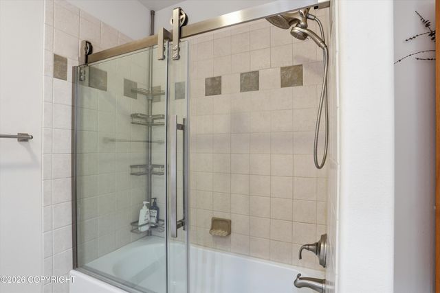 8115 N Highlander Loop, Palmer, AK 99645