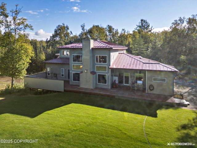 8115 N Highlander Loop, Palmer, AK 99645