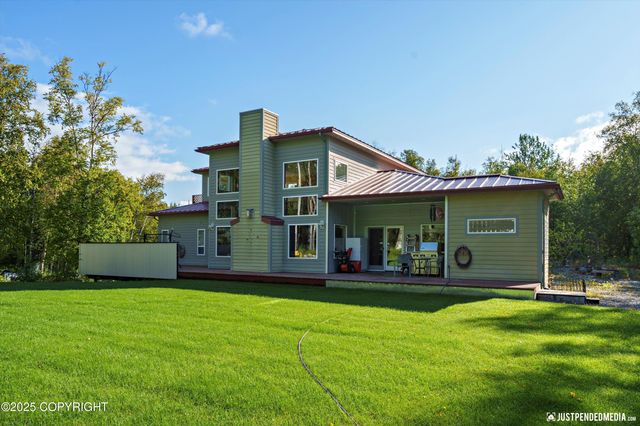 8115 N Highlander Loop, Palmer, AK 99645