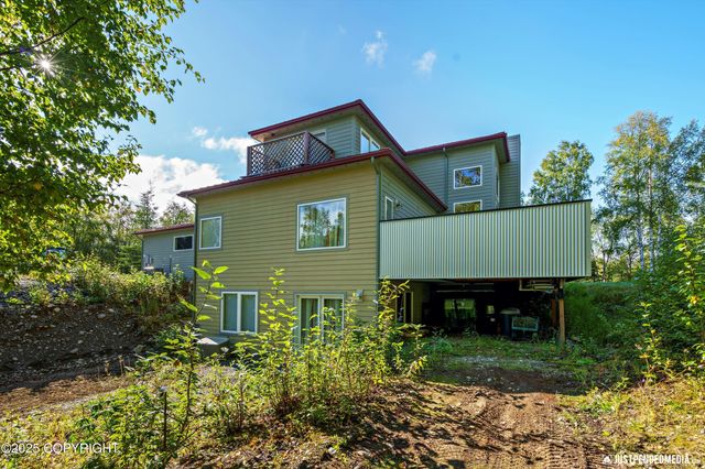 8115 N Highlander Loop, Palmer, AK 99645