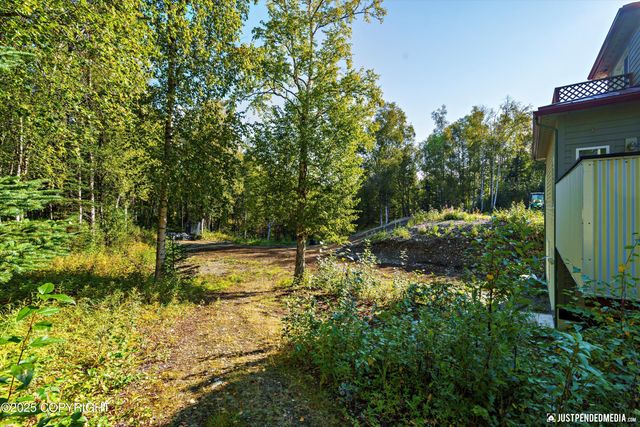 8115 N Highlander Loop, Palmer, AK 99645