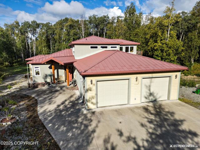 8115 N Highlander Loop, Palmer, AK 99645