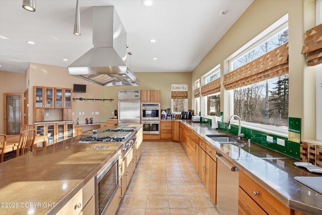 8115 N Highlander Loop, Palmer, AK 99645