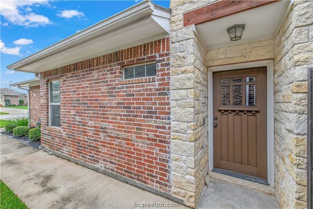 4335 Dawn Lynn Drive, College Station, TX 77845