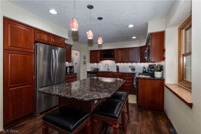 1619 Reed Street, Canal Fulton, OH 44614