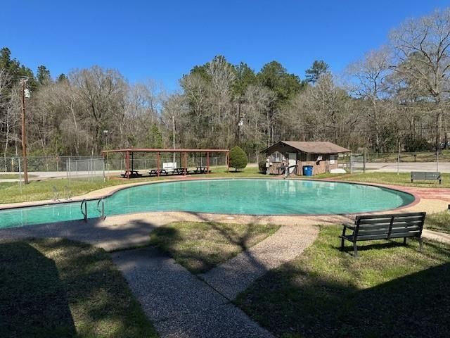 15819 Forest Drive, Montgomery, TX 77356