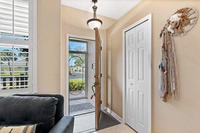 544 NW Cortina Lane, Port St Lucie, FL 34986